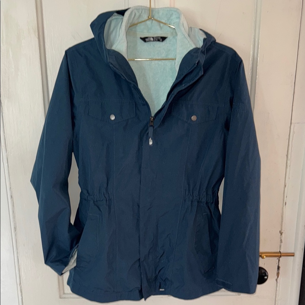 The North Face Osolito Triclimate Older Girl/ Teen Jacket.